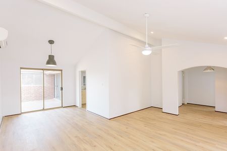 9 Salata Place, Duncraig WA 6023 - House For Rent | Domain - Photo 4