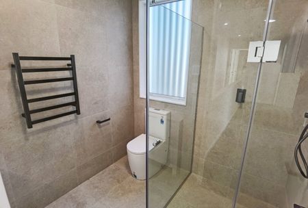 Karaka - 4 Bedrooms with 3 Bathrooms - Photo 3