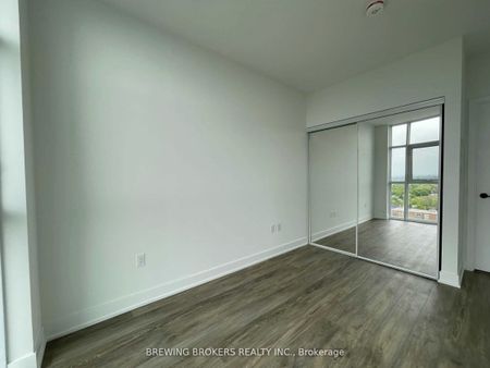 For Lease - 50 George Butchart Drive Unit# 1020, Toronto, Ontario - Photo 3