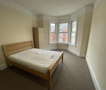 5 bedroom flat to rent - Photo 5