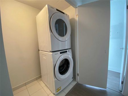 For Lease - 77 Mutual Street Unit# 403, Toronto, Ontario - Photo 3