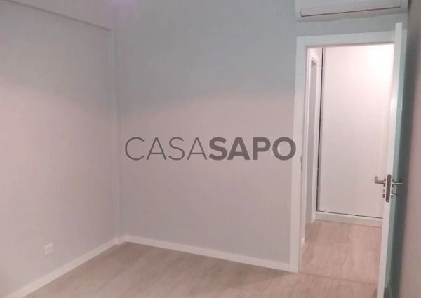 Apartamento T2 para alugar na Amadora