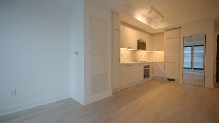 For Lease - 20 Soudan Avenue Unit# 2409, Toronto, Ontario - Photo 2