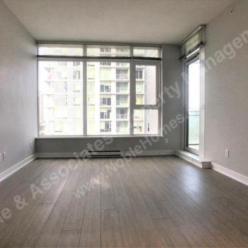 4XXX Lennox Lane 1105 Burnaby - Photo 1