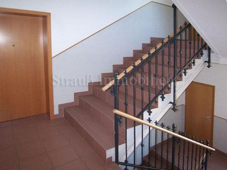 EBK... Großes Wohnzimmer... Bad mit Fenster - Photo 5