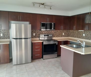 For Lease - 71 Garth Massey Drive Unit# 4, Cambridge, Ontario - Photo 2