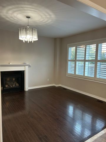 For Lease - 132 Mcknight Avenue, Hamilton, Ontario - Photo 4