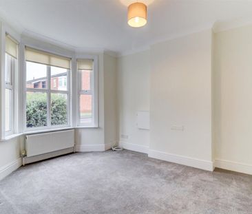 Grove Place, Leamington Spa - Photo 4