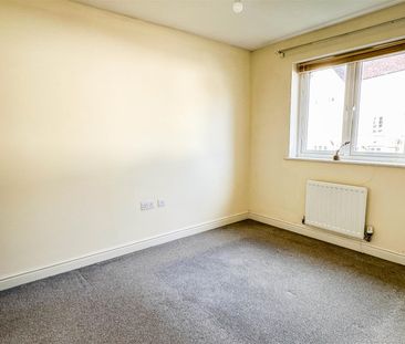 Sir Bernard Lovell Road, Malmesbury, SN16 - Photo 3
