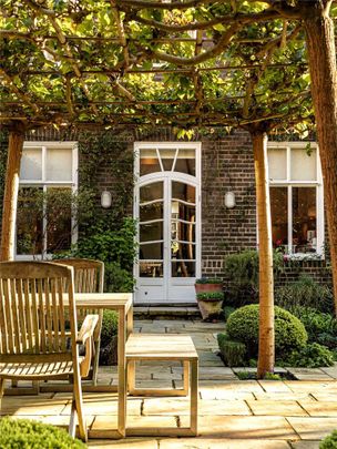 7 bedroom house to rent - Photo 1