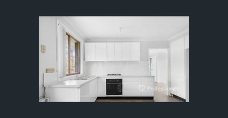 Conveniently located family home - Photo 5