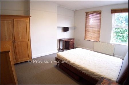 6 Bedroom House 3 Bath near Uni - Photo 4