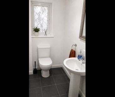 2 Bed Semi-Detached House, Lanyard Way, L6 - Photo 2