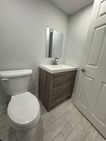 For Lease - 84 Venice Gate Drive Unit# Lower, Vaughan, Ontario - Photo 4