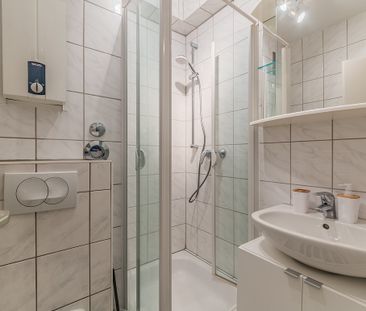 City-Residence: Modern möbliertes Apartment in Bockenheim - Photo 2