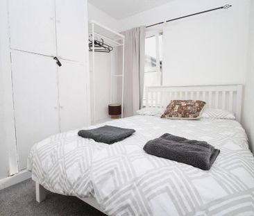 7 Donard Street, Belfast, BT6 8EJ - Photo 4