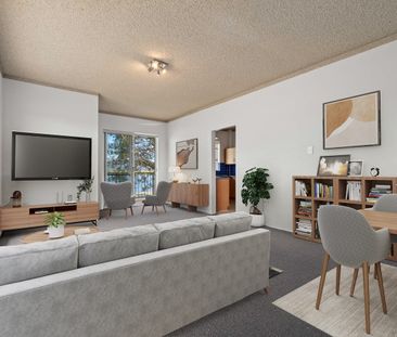 Renovated Waterfront Stunner - Photo 3