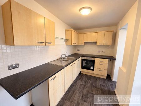 2 bedroom terraced house to rent - Photo 4