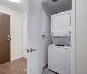 2560 Eglinton Avenue W #707 - Photo 3