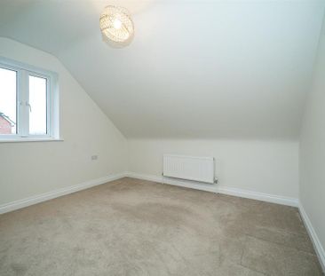 3 bedroom detached house to rent - Photo 5