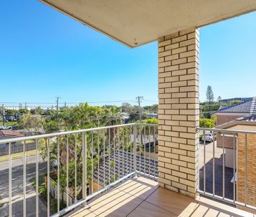 Spacious Unit - Stroll to the Beach - Photo 5