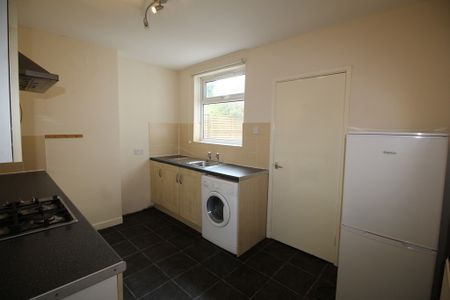2 Bed Student Accommodation - Photo 4