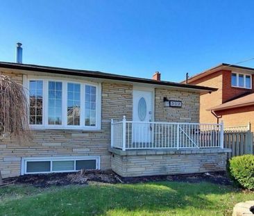 For Lease - 517 Fairleigh Avenue, Oshawa, Ontario - Photo 2