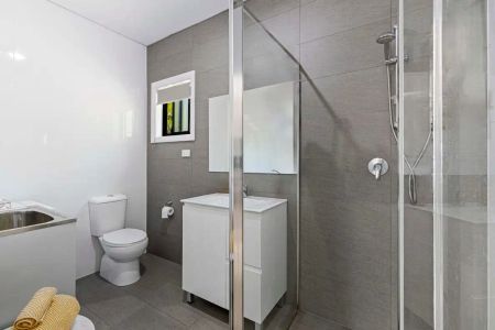“Neat Two Bedroom Granny Flat” - Photo 5