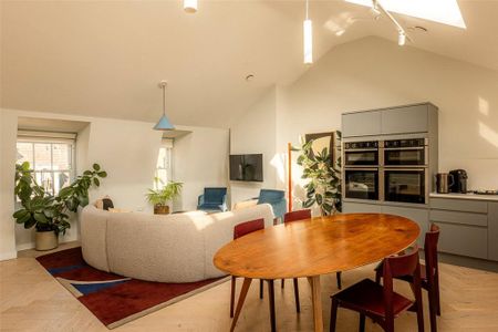 3 bedroom apartment to rent - Photo 3