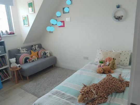 Rowanbyrn, Blackrock - Photo 1