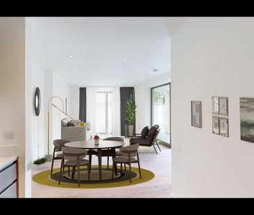2 Bed Flat, O T O Tower, IG3 - Photo 2