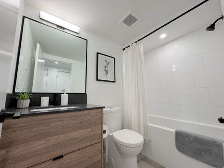 FURNISHED: Brooklyn – 2 bedroom, 2 bath, corner unit - Photo 5