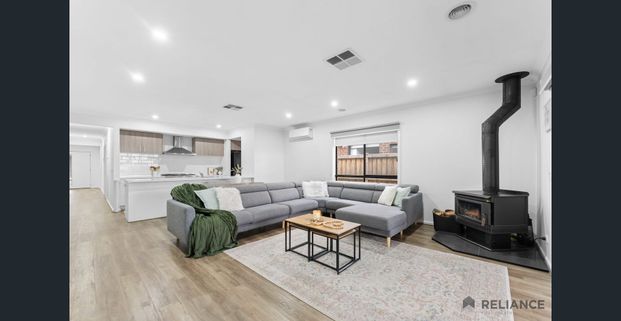 Quality Living for Lease – Discover 15 Lillypilly Rd, Beveridge. - Photo 1