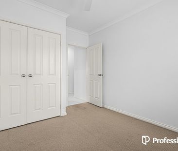 Modern Home in Prime Madeley Location! - Photo 6