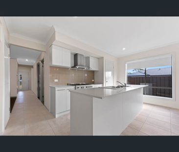 6 Warbler Court, Winter Valley, Vic 3358 - Photo 1