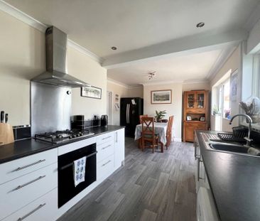 Radford Park Road, Plymouth, Devon, PL9 - Photo 2