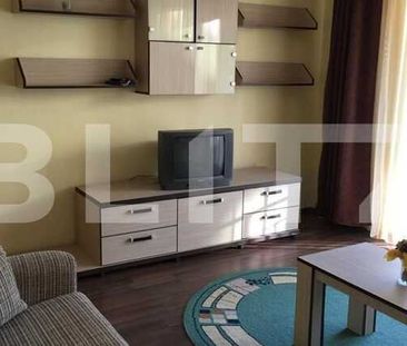 Apartament o camera, decomandat, 37 mp, zona Florilor - Photo 2