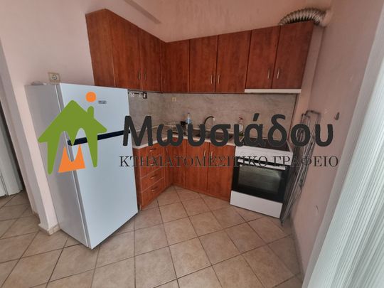 Studio/Γκαρσονιέρα για ενοικίαση Κέντρο (Νεάπολη) - Photo 1
