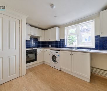 3 bedroom apartment to rent - Photo 3