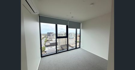 ✨ Where City Style Meets Comfort – Welcome to Victoria Tower! 🏢 - Photo 3