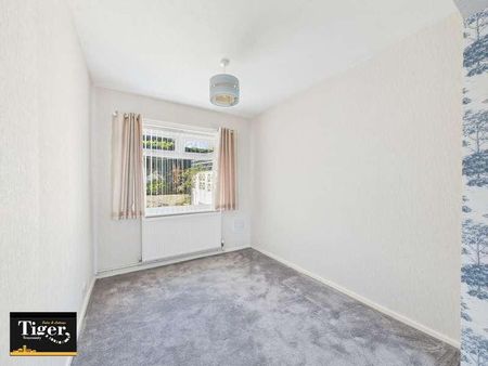 Washington Avenue, Blackpool, FY2 - Photo 4