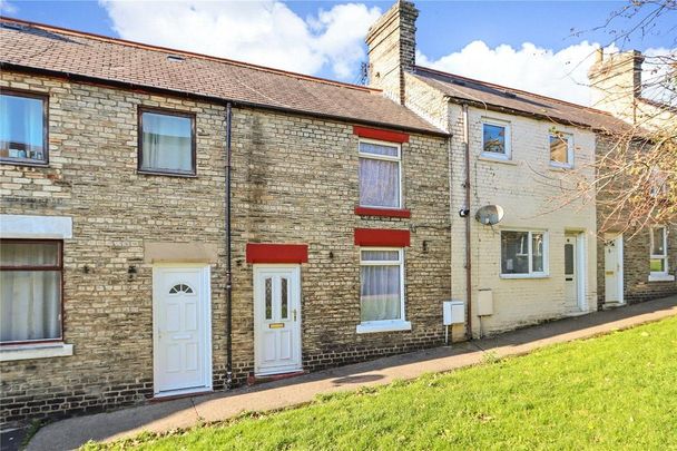 2 bedroom terraced house to rent - Photo 1