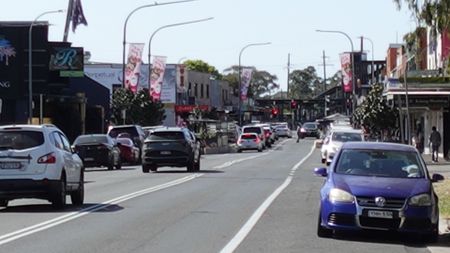 Stunning Renovated Townhouse – a Must-See! - Photo 5