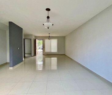 Casa en renta, Valle Imperial, Coto Almendro, Zapopan Jal. - Photo 3