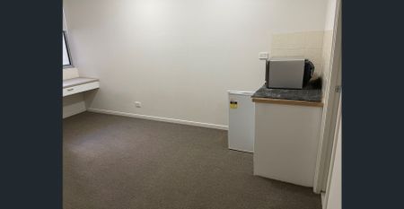 Studio Unit South Brisbane - Photo 4
