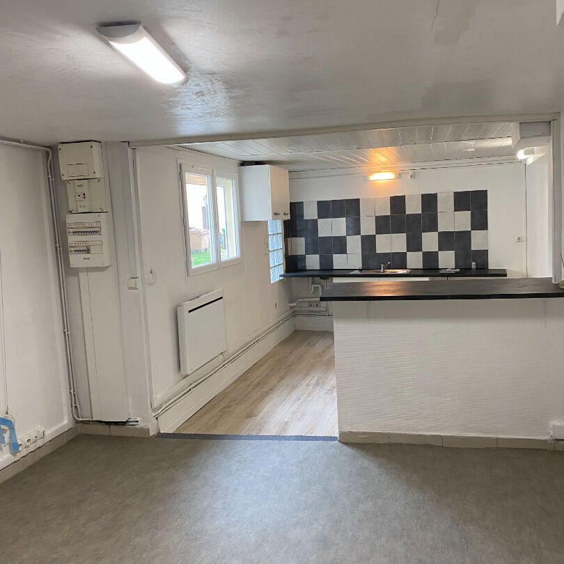 Location appartement 1 pièce, 31.05m², Andilly - Photo 1