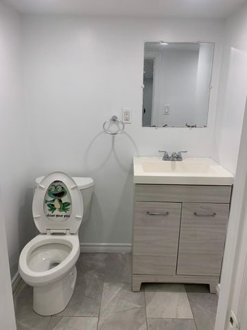 For Lease - 191 Simcoe Street Unit# Bsmt, Oshawa, Ontario - Photo 5