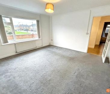 3 bedroom detached bungalow to rent - Photo 2