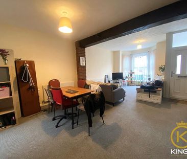 4 bedroom terraced house to rent - Photo 1