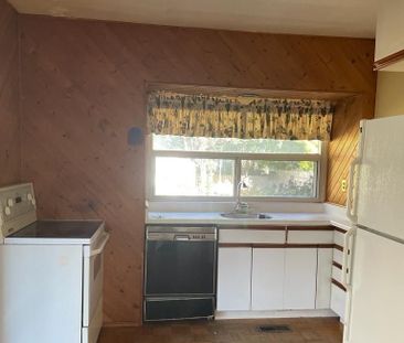 For Lease - 54 Highland Park Boulevard, Markham, Ontario - Photo 2